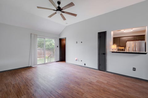 Tiny photo for 5404 China Berry RD, Austin, TX 78744 (MLS # 1478515)