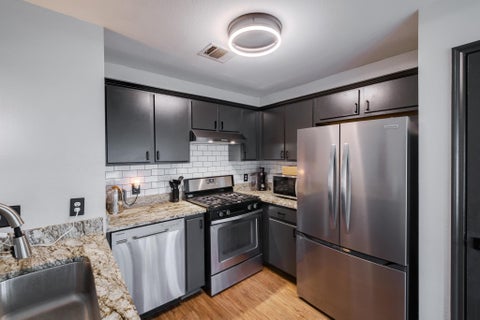 Tiny photo for 5404 China Berry RD, Austin, TX 78744 (MLS # 1478515)