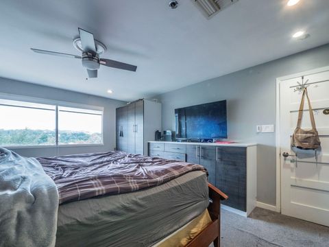 Tiny photo for 40 N Interstate 35 Highway #4A4, Austin, TX 78701 (MLS # 9022198)