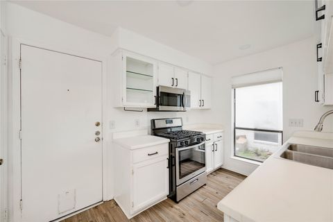 Tiny photo for 6705 Lancret Hill DR, Austin, TX 78745 (MLS # 8478446)