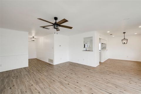 Tiny photo for 6705 Lancret Hill DR, Austin, TX 78745 (MLS # 8478446)