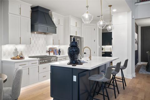 Tiny photo for 16424 Coursier DR, Austin, TX 78738 (MLS # 8438293)
