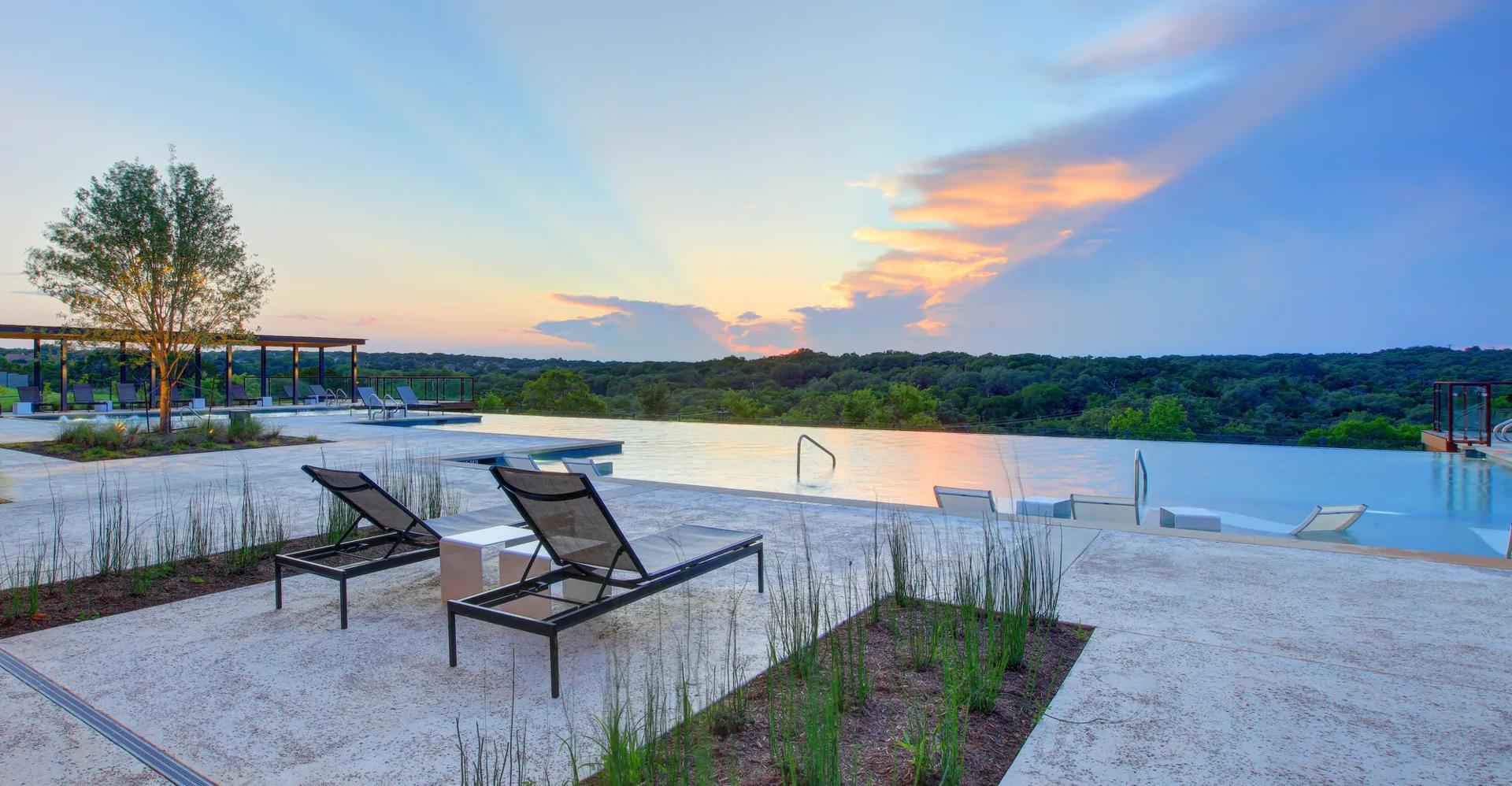 2232 Crimson Sunset DR