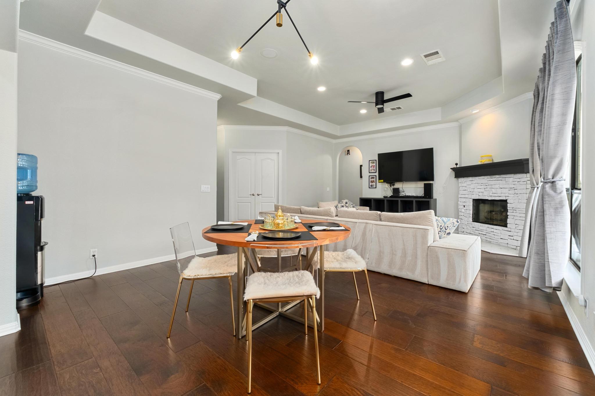 13700 Layton Loop