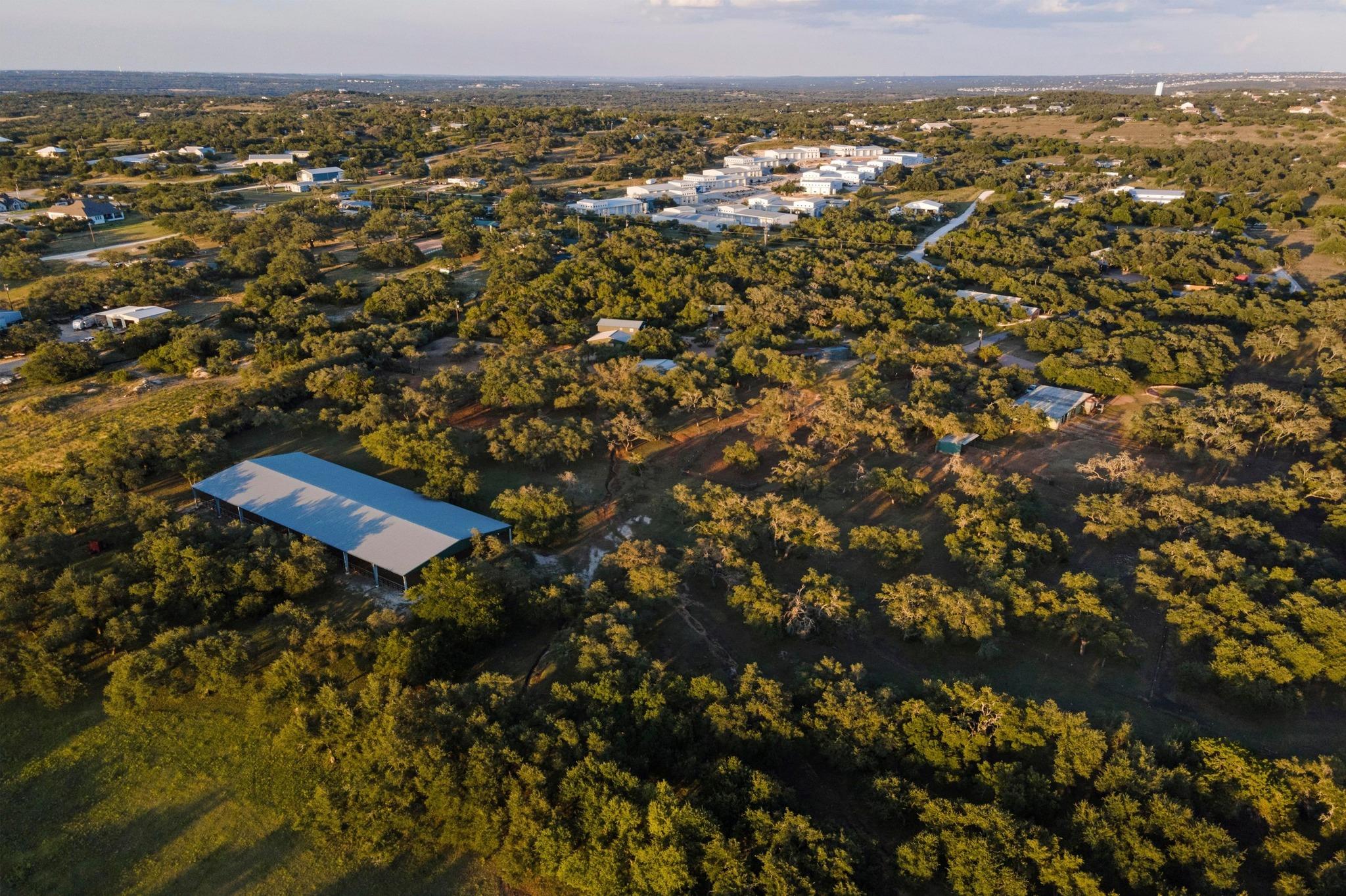 5200 Bell Springs RD