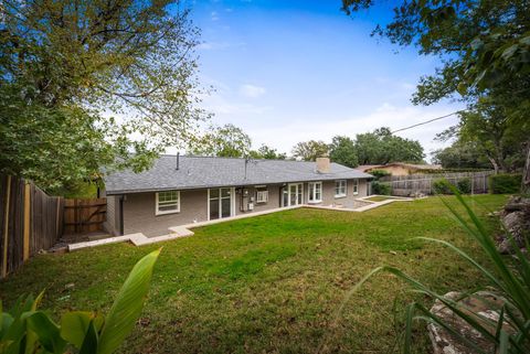 Tiny photo for 3415 Shinoak DR, Austin, TX 78731 (MLS # 6264153)