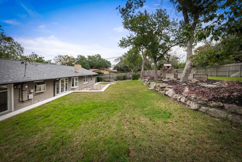 Tiny photo for 3415 Shinoak DR, Austin, TX 78731 (MLS # 6264153)