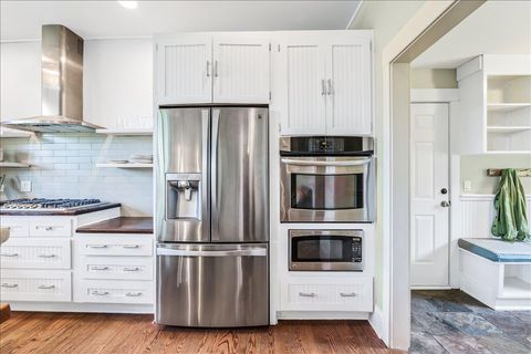 Tiny photo for 20 Reese DR, Sunset Valley, TX 78745 (MLS # 1541430)