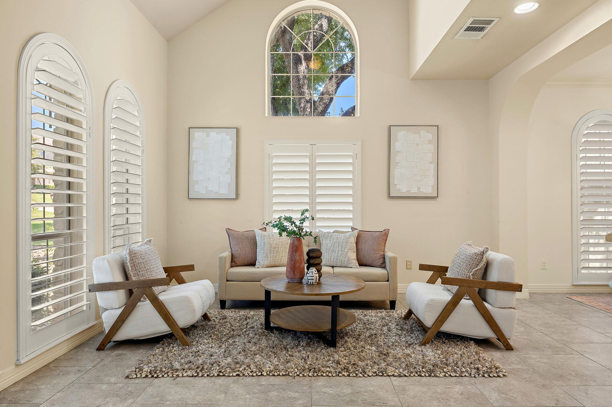 2929 Cedar Crest CIR