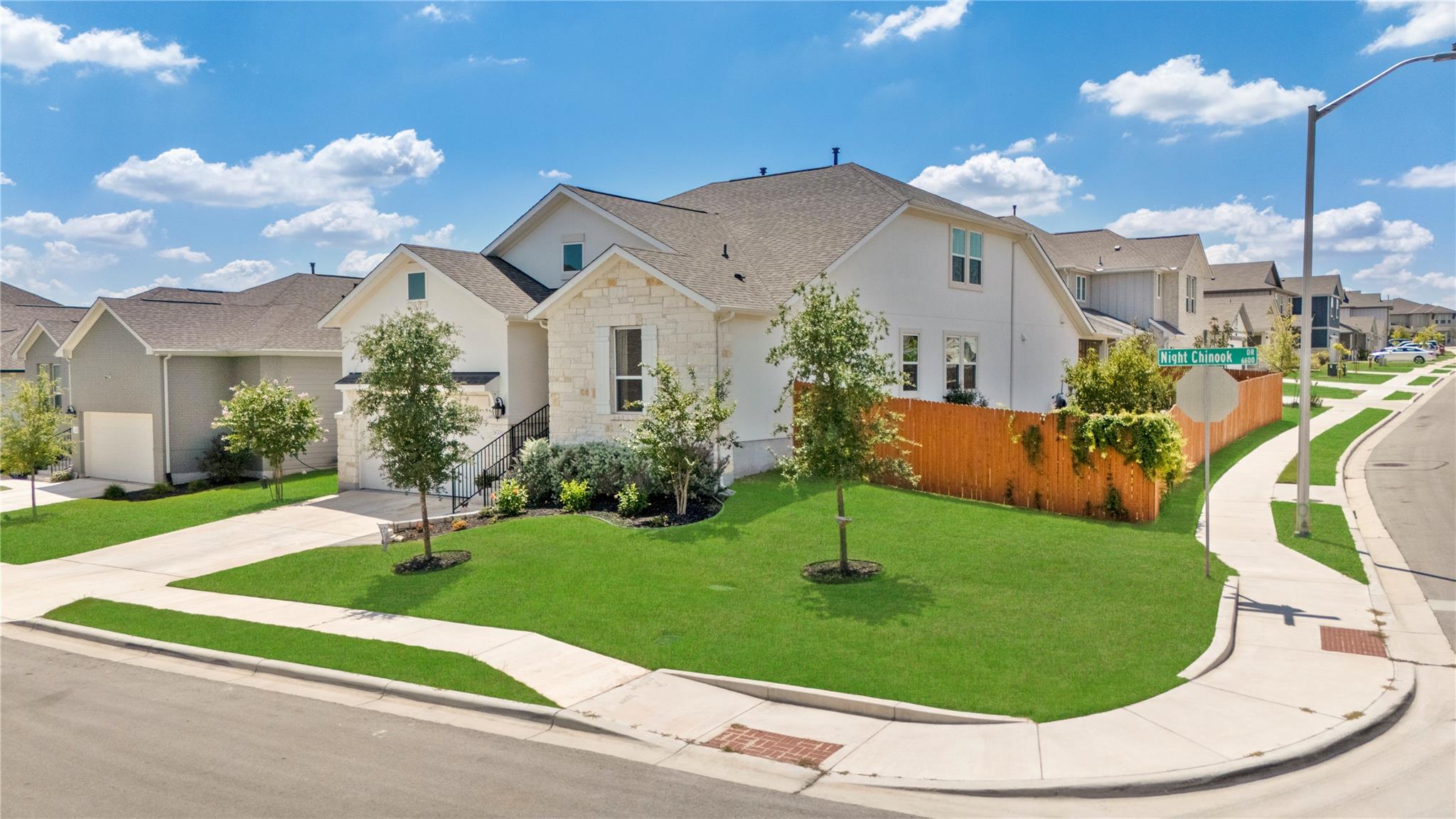 6701 Night Chinook DR