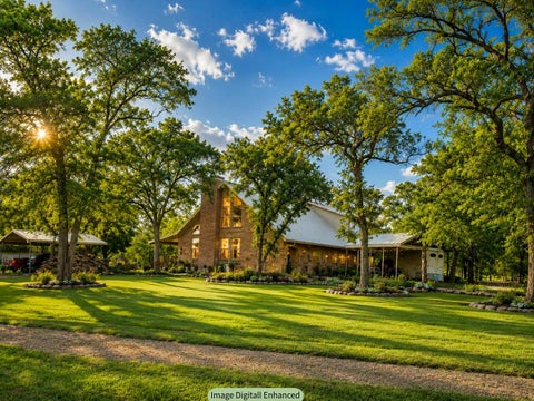 Photo of 380 Woodlands DR, Bastrop, TX 78602 (MLS # 2798795)