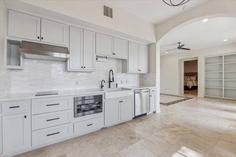 Tiny photo for 17607 Breakwater DR, Jonestown, TX 78645 (MLS # 7055603)