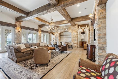 Tiny photo for 17607 Breakwater DR, Jonestown, TX 78645 (MLS # 7055603)