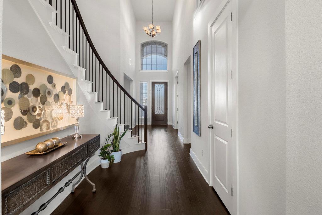 2524 Capestrano CIR