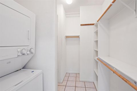 Tiny photo for 403 Rogart DR, Spicewood, TX 78669 (MLS # 2428034)