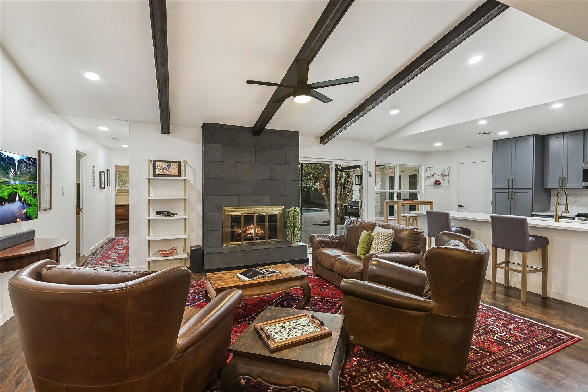 11009 Hillside Oak LN