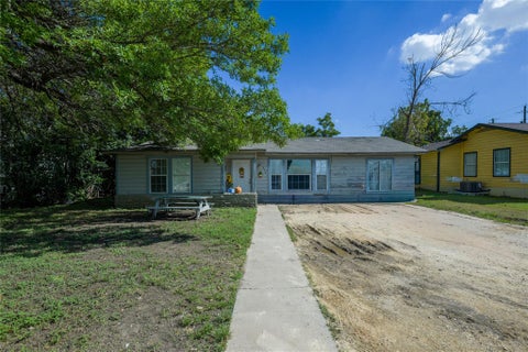 Photo of 413 Patricia DR, San Marcos, TX 78666 (MLS # 1941802)