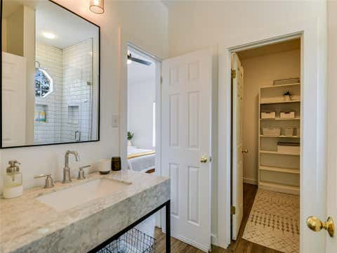 Tiny photo for 75 Stillmeadow DR, The Hills, TX 78738 (MLS # 4024479)