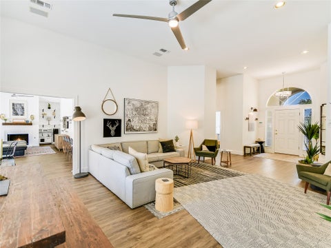 Tiny photo for 75 Stillmeadow DR, The Hills, TX 78738 (MLS # 4024479)