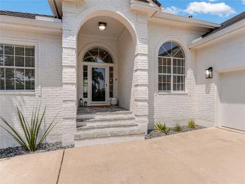 Tiny photo for 75 Stillmeadow DR, The Hills, TX 78738 (MLS # 4024479)