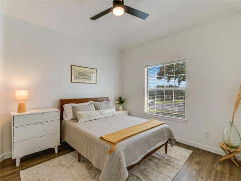 Tiny photo for 75 Stillmeadow DR, The Hills, TX 78738 (MLS # 4024479)
