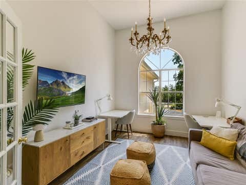 Tiny photo for 75 Stillmeadow DR, The Hills, TX 78738 (MLS # 4024479)