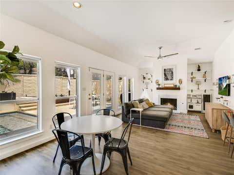 Tiny photo for 75 Stillmeadow DR, The Hills, TX 78738 (MLS # 4024479)