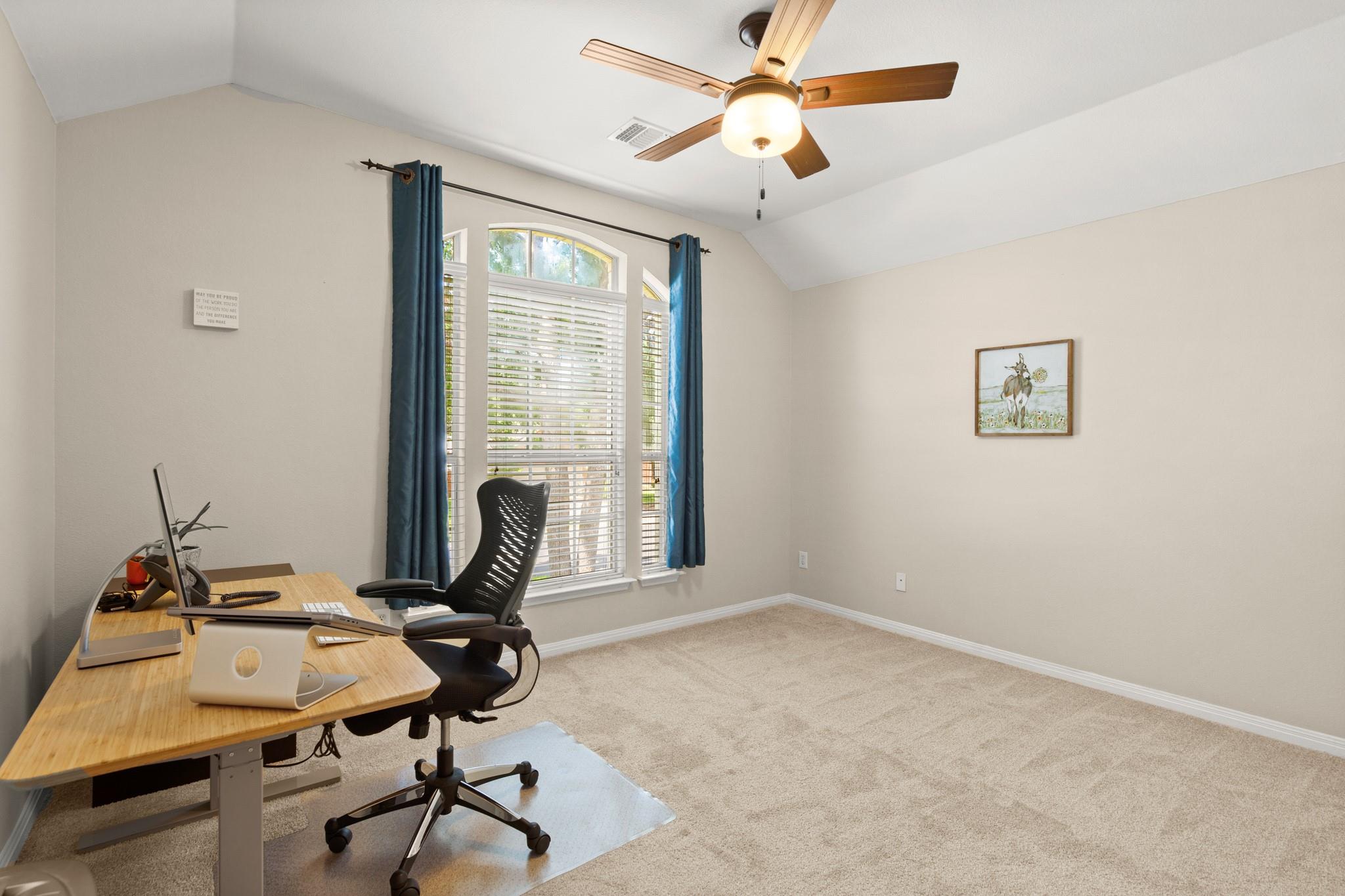 Austin, Texas 78749, United States, 4 Bedrooms Bedrooms, ,3 BathroomsBathrooms,Residential,Pending,43229