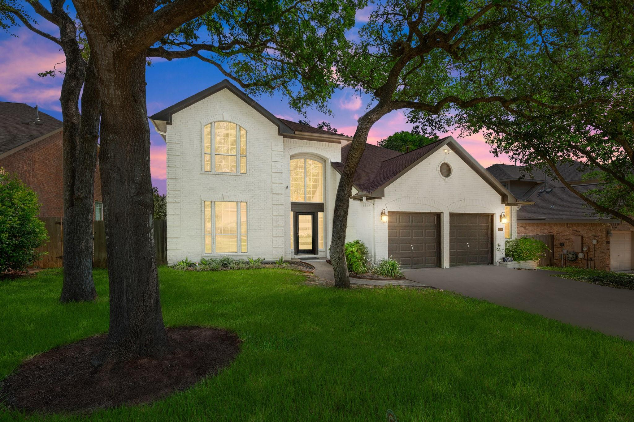 Austin, Texas 78749, United States, 4 Bedrooms Bedrooms, ,3 BathroomsBathrooms,Residential,Pending,43229