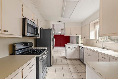 Tiny photo for 113 Westlake DR, West Lake Hills, TX 78746 (MLS # 9578686)