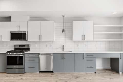 Tiny photo for 4004 Banister LN #211, Austin, TX 78704 (MLS # 3106044)