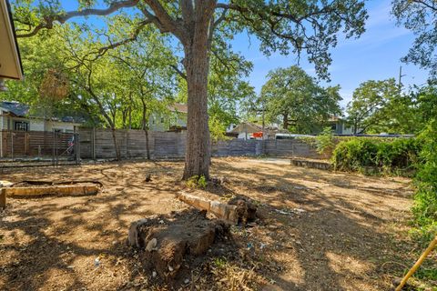 Tiny photo for 1811 Palma PLZ, Austin, TX 78703 (MLS # 9951078)