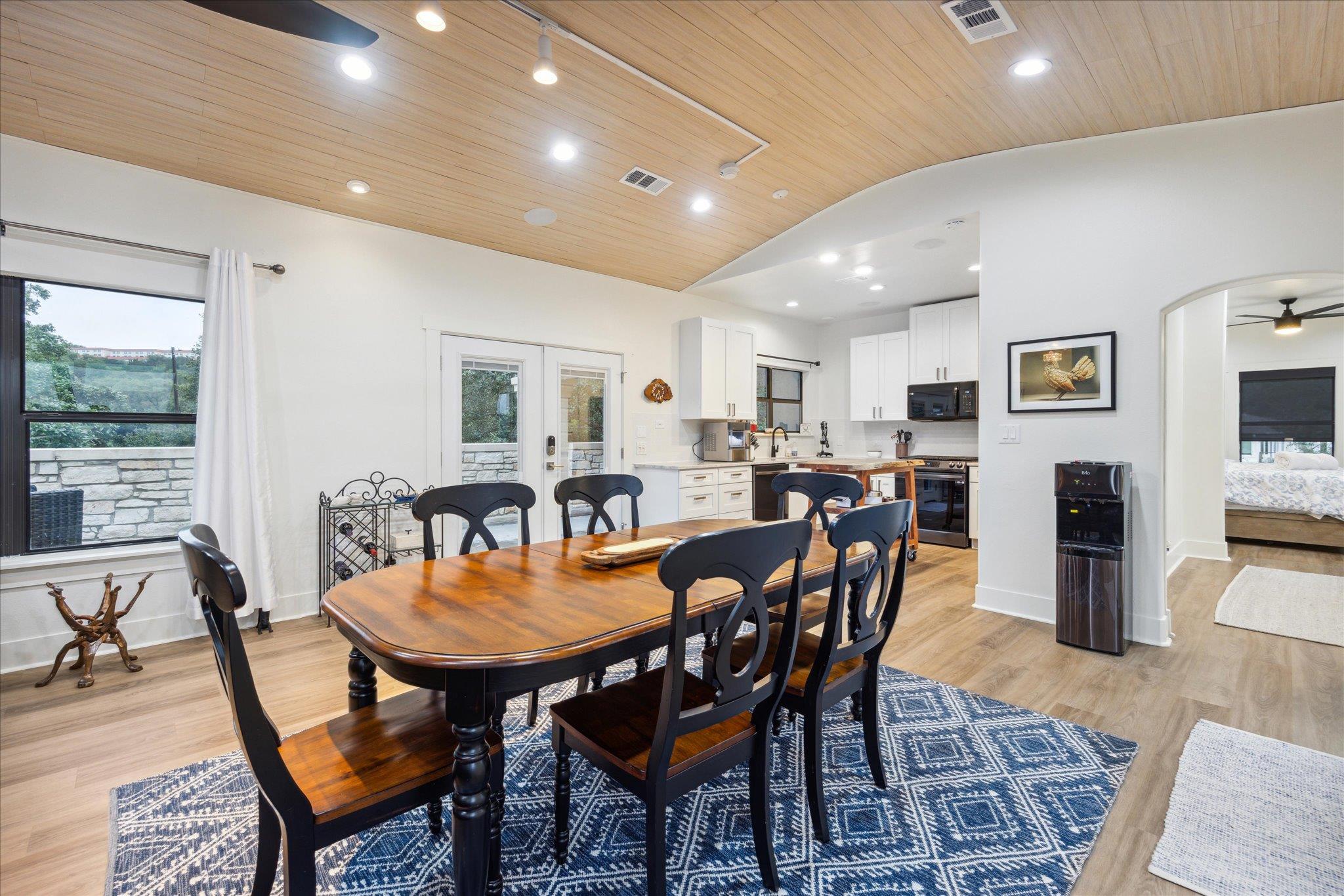 3404 American Dr. DR 1099