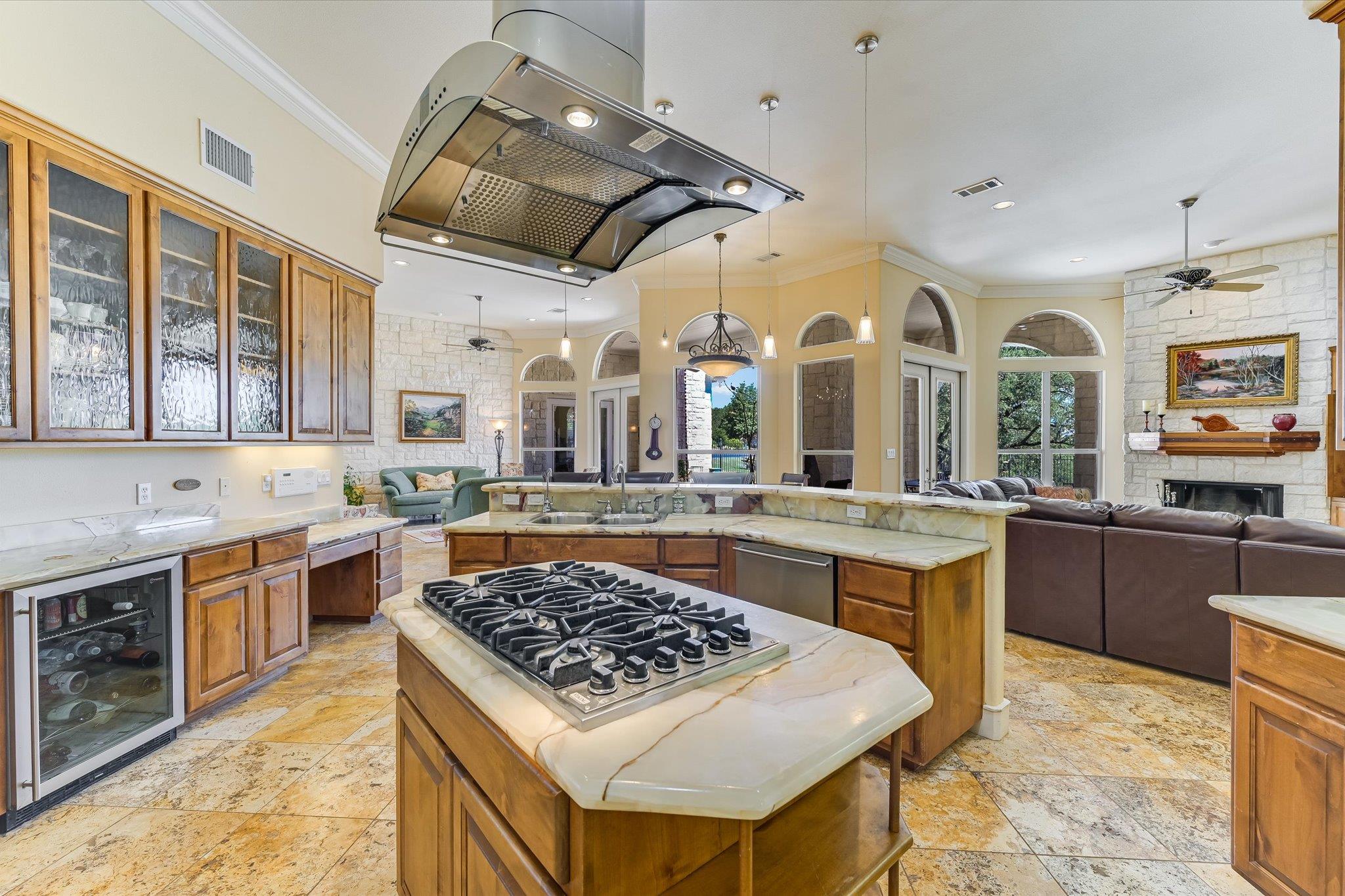 1001 Wesley Ridge DR
