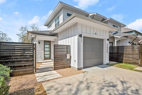 Duplex in Austin TX 5404 Bennett Ave.jpg