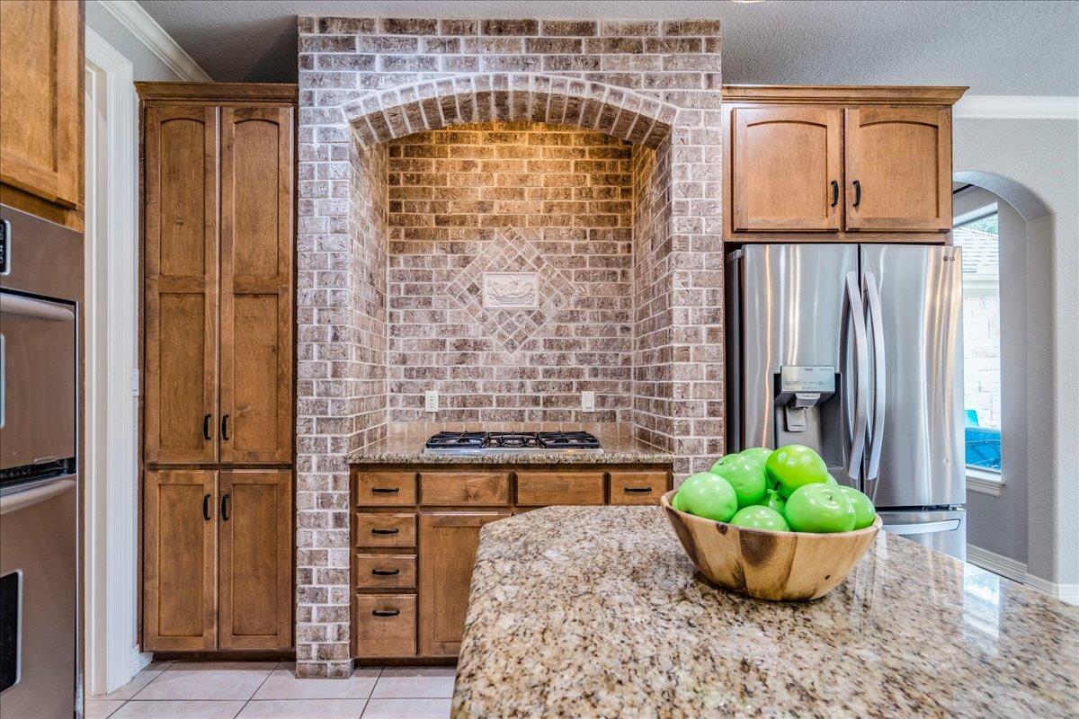 103 Silverstone DR