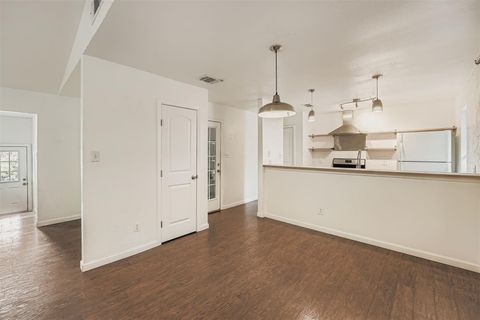 Tiny photo for 4902 Parell PATH, Austin, TX 78744 (MLS # 1843418)
