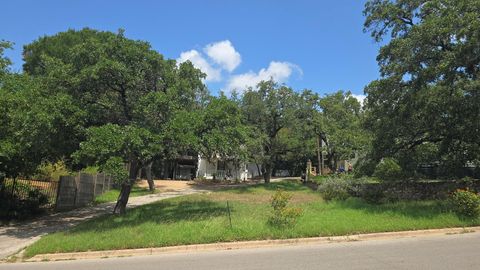 850 Forest View DR West Lake Hills TX 78746