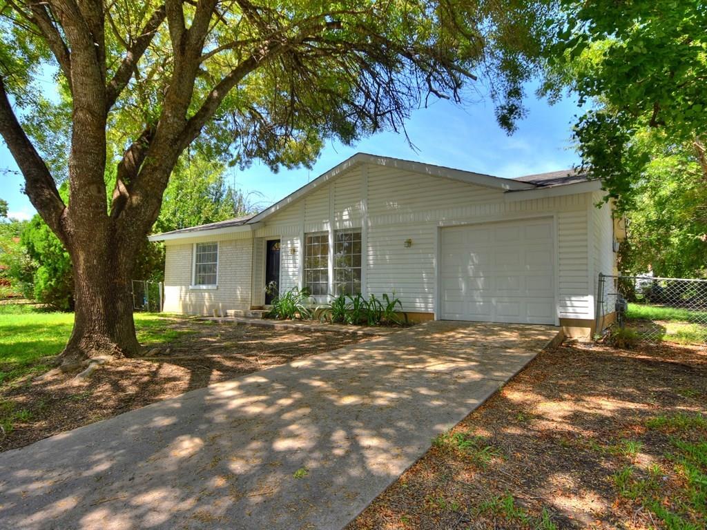 1604 Parkside CIR