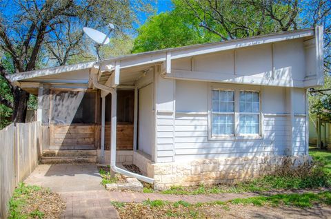 Photo of 11529 Main ST, Jonestown, TX 78645 (MLS # 5875551)