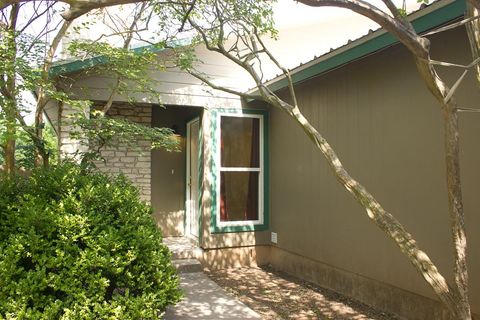 Photo of 5013 Cape Verde CV #A, Austin, TX 78744 (MLS # 8099850)