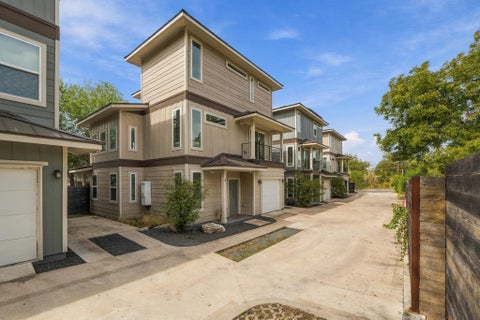 Tiny photo for 2927 E Martin Luther King Jr BLVD #3, Austin, TX 78702 (MLS # 5712930)