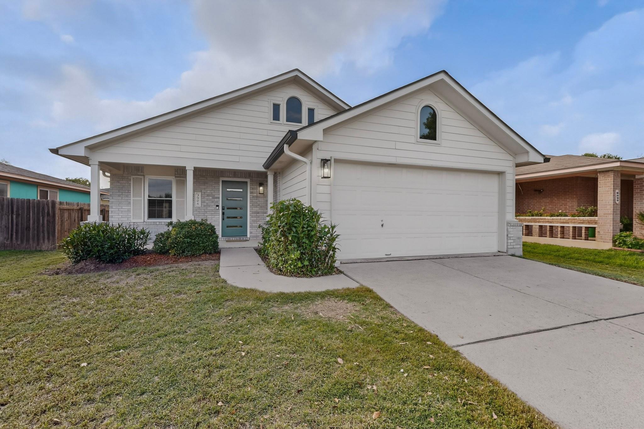 3906 Reeders DR
