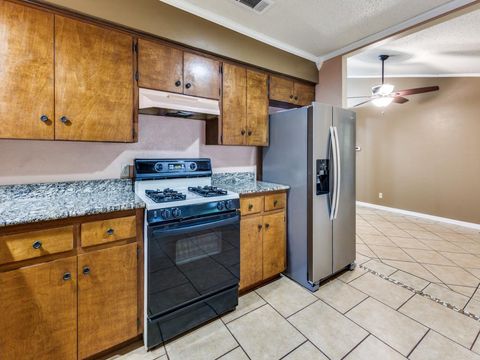 Tiny photo for 817 Glen Oak DR, Austin, TX 78745 (MLS # 3635098)