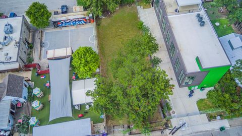 2905 E 2nd ST Austin TX 78702