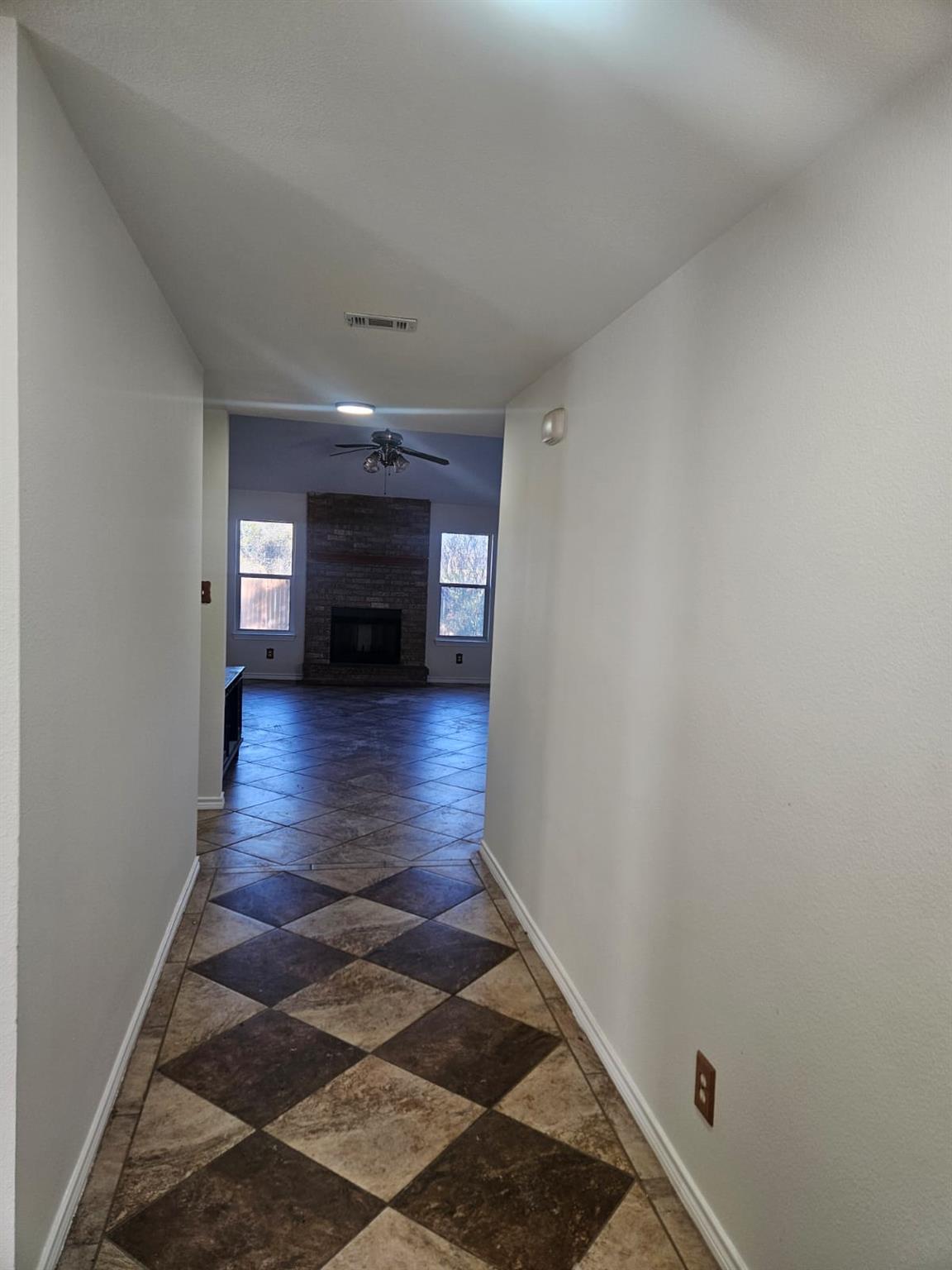 1507 Century Oaks DR