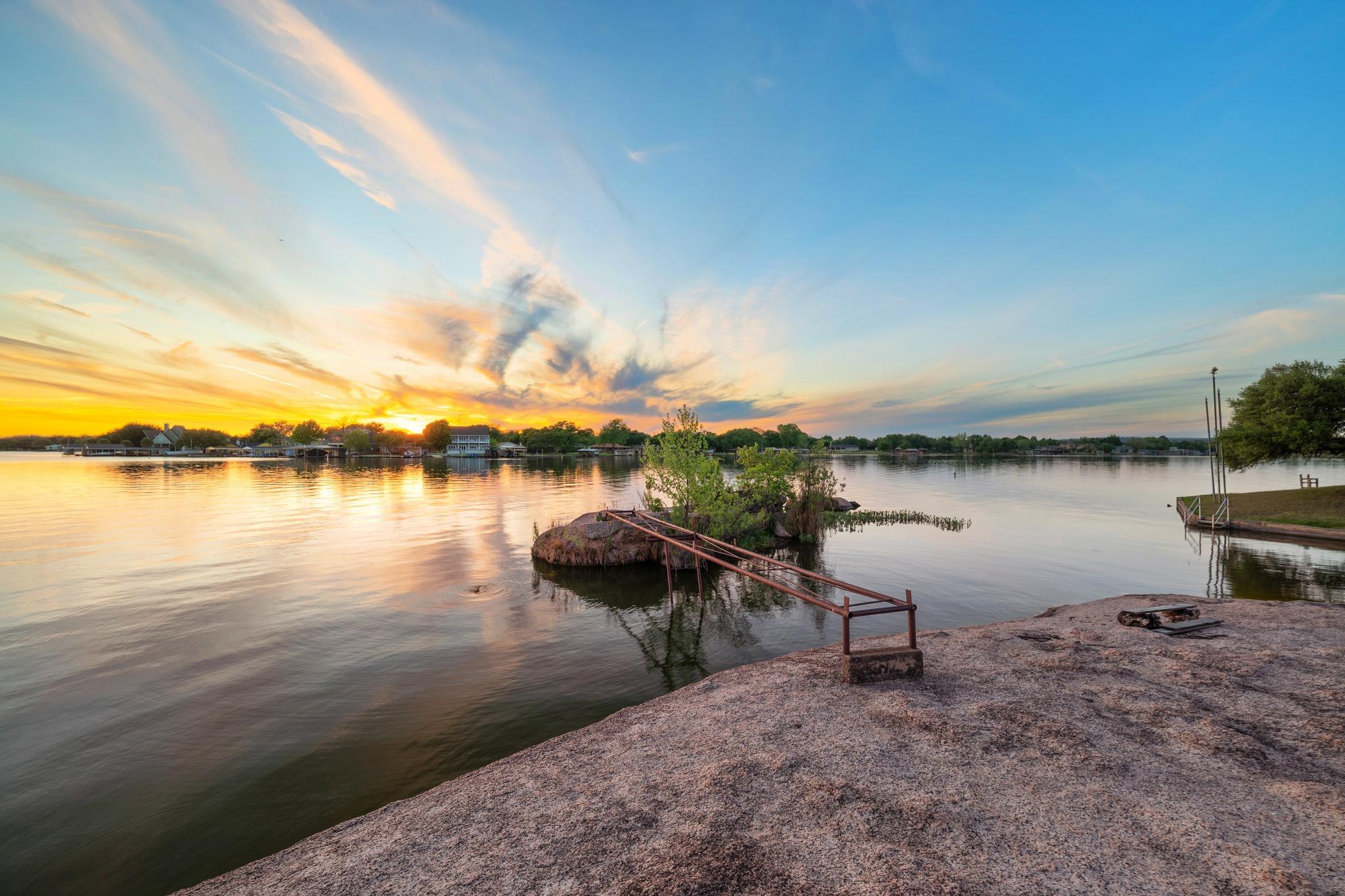 Granite Shoals, Texas, 78654, United States, 3 Bedrooms Bedrooms, ,2 BathroomsBathrooms,Residential,Active,2045377