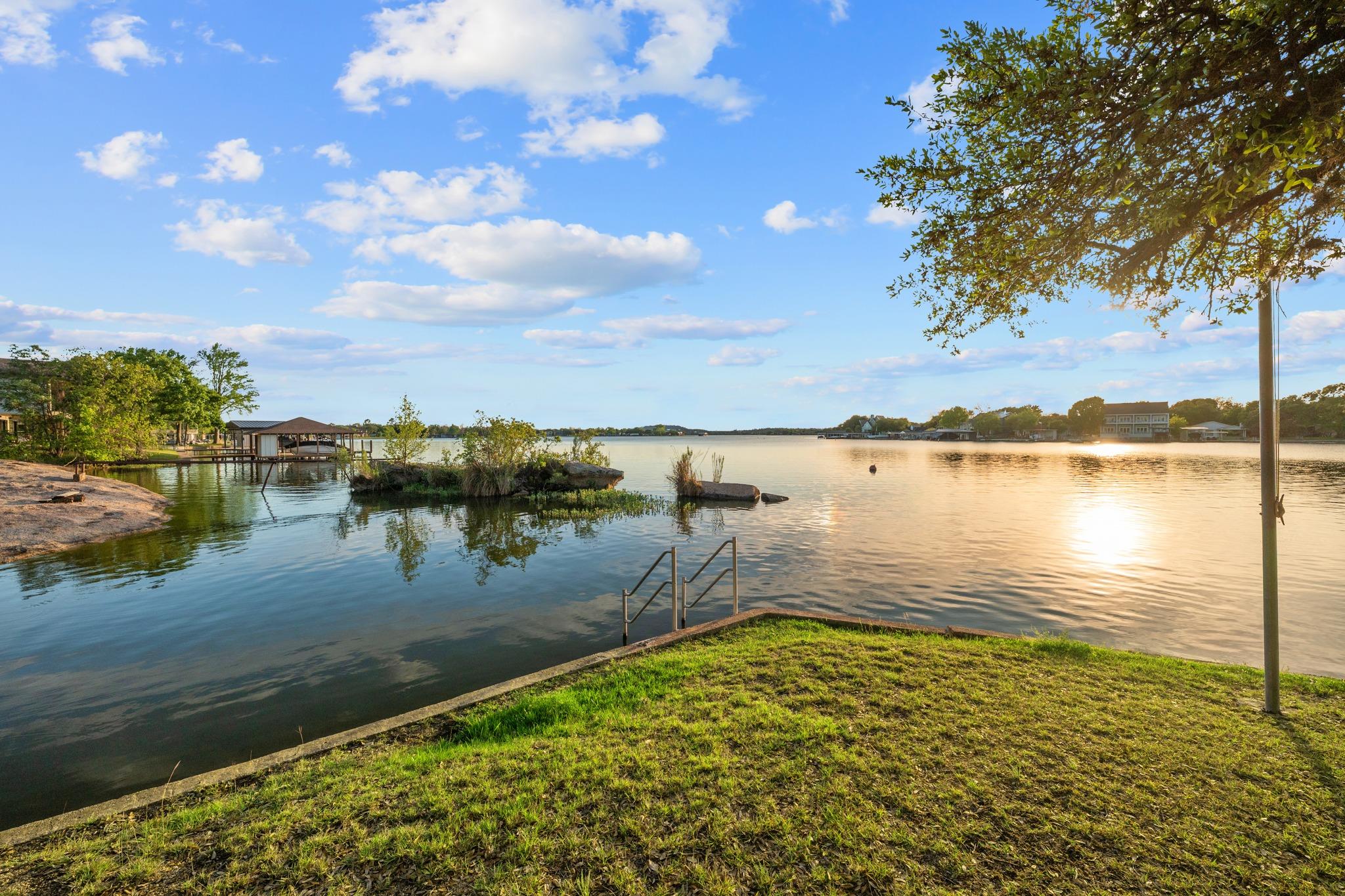 Granite Shoals, Texas, 78654, United States, 3 Bedrooms Bedrooms, ,2 BathroomsBathrooms,Residential,Active,2045377