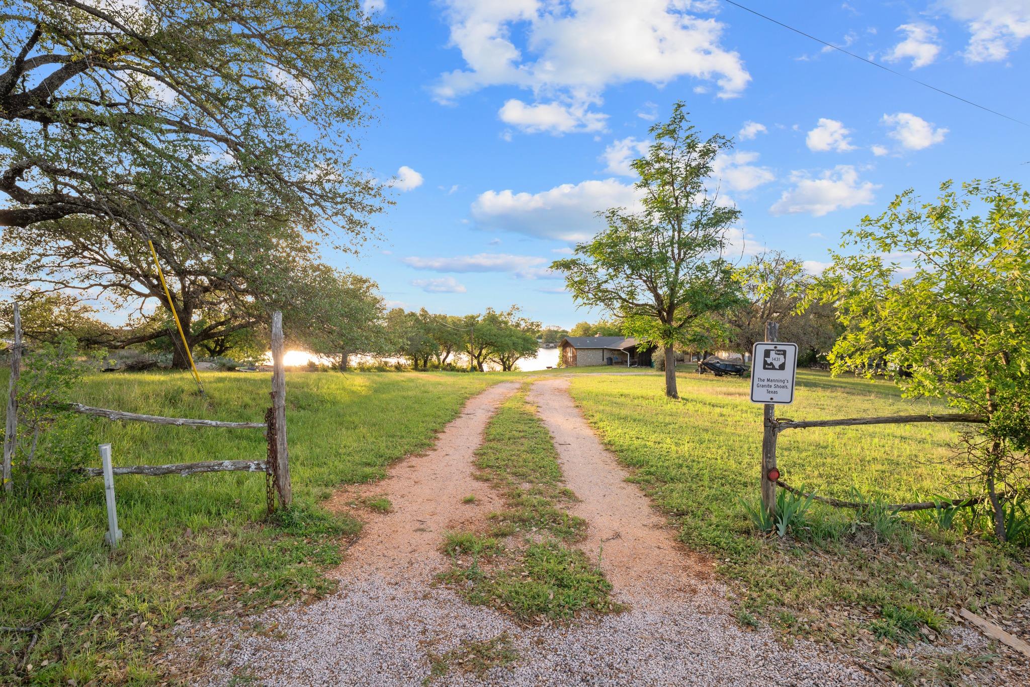 Granite Shoals, Texas, 78654, United States, 3 Bedrooms Bedrooms, ,2 BathroomsBathrooms,Residential,Active,2045377