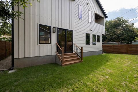 Tiny photo for 309 Franklin BLVD #2, Austin, TX 78751 (MLS # 8247860)